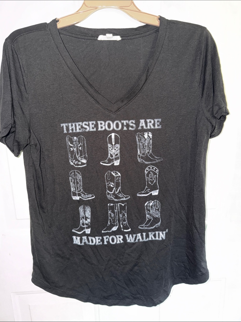 Maurices Black V-Neck Graphic Tee with Boot Design